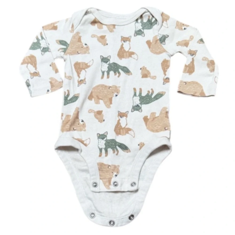 Carter’s beige forest creature fox bear long sleeve snap closure bodysuit 9M